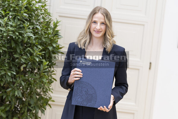 DieFotografen1698.jpg DieFotografen1698.jpg