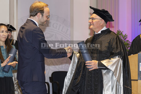 DieFotografen1806.jpg DieFotografen1806.jpg
