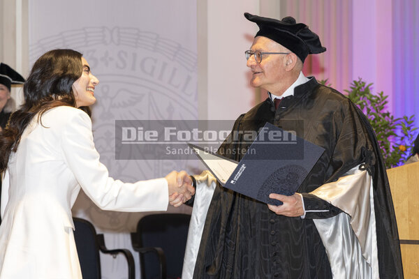 DieFotografen1824.jpg DieFotografen1824.jpg
