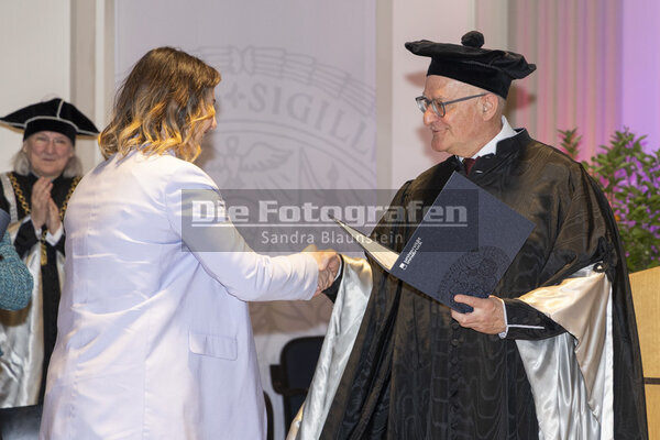DieFotografen1827.jpg DieFotografen1827.jpg