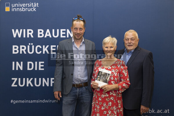 DieFotografen_0006.jpg