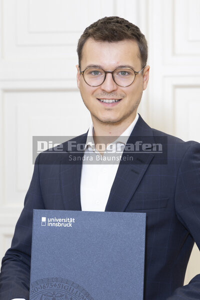 DieFotografen0404.jpg