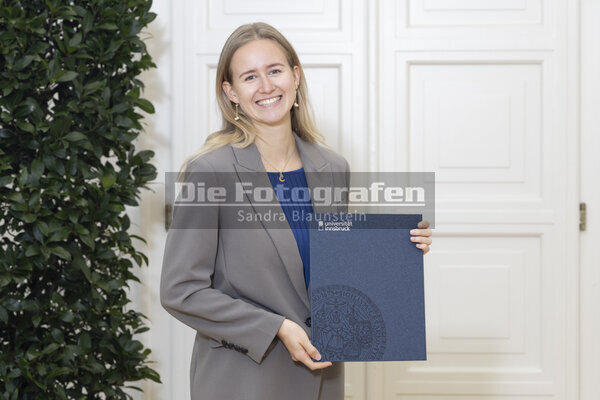 DieFotografen0881.jpg