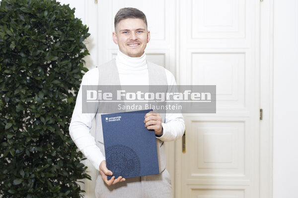 DieFotografen2117.jpg