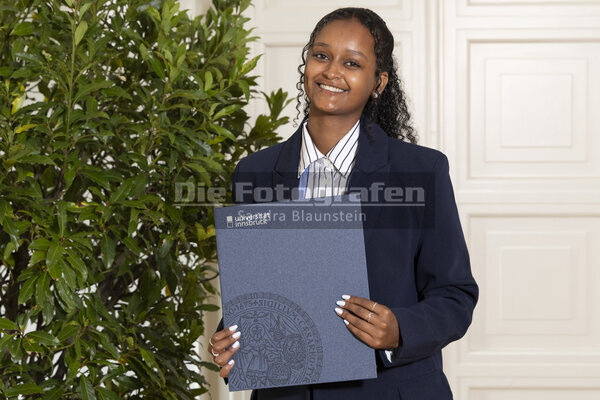DieFotografen_0043.jpg DieFotografen_0043.jpg