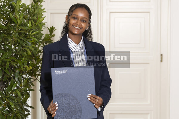 DieFotografen_0046.jpg DieFotografen_0046.jpg