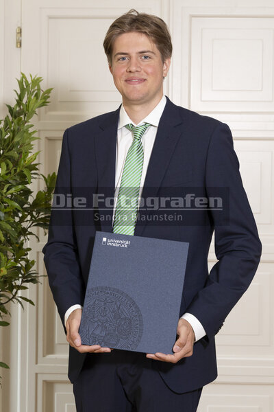 DieFotografen_0080.jpg DieFotografen_0080.jpg