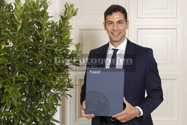 DieFotografen_0114.jpg DieFotografen_0114.jpg