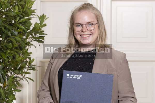 DieFotografen_0437.jpg DieFotografen_0437.jpg
