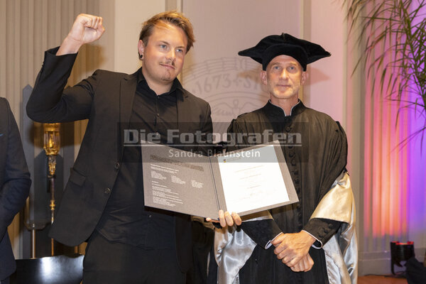 DieFotografen_0511.jpg DieFotografen_0511.jpg