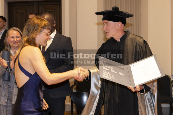 DieFotografen_0527.jpg DieFotografen_0527.jpg