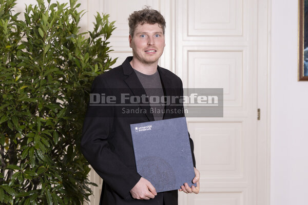 DieFotografen_0631.jpg DieFotografen_0631.jpg