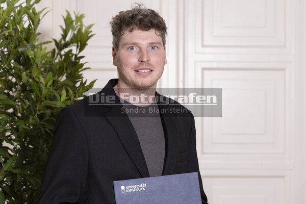 DieFotografen_0633.jpg DieFotografen_0633.jpg
