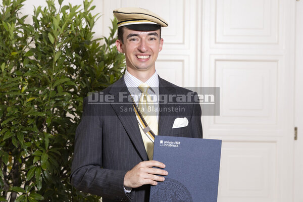 DieFotografen_0715.jpg DieFotografen_0715.jpg