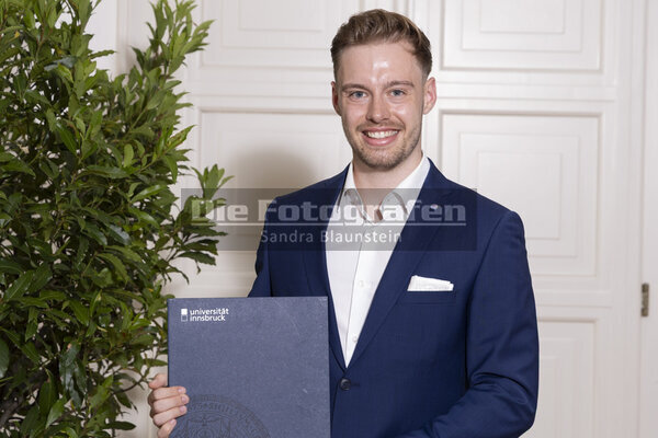 DieFotografen_0723.jpg DieFotografen_0723.jpg