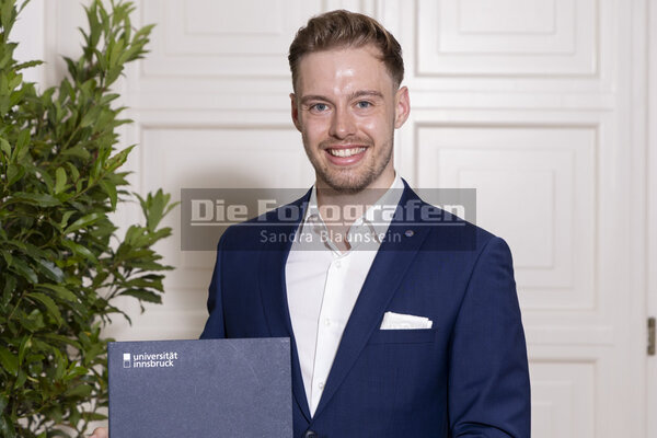 DieFotografen_0725.jpg DieFotografen_0725.jpg