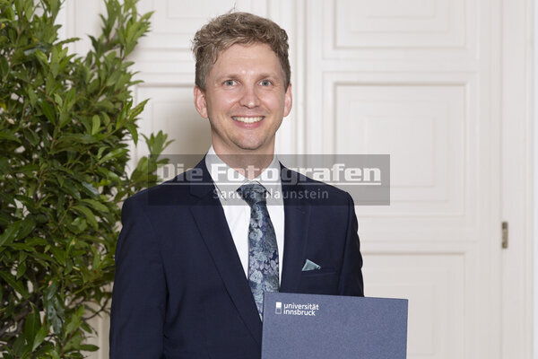 DieFotografen_1003.jpg DieFotografen_1003.jpg