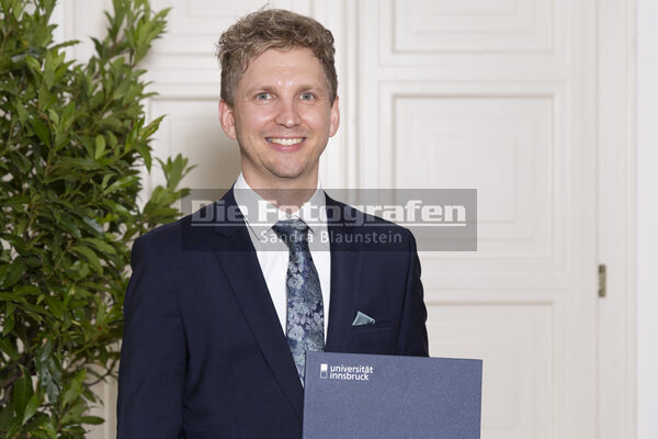 DieFotografen_1005.jpg DieFotografen_1005.jpg