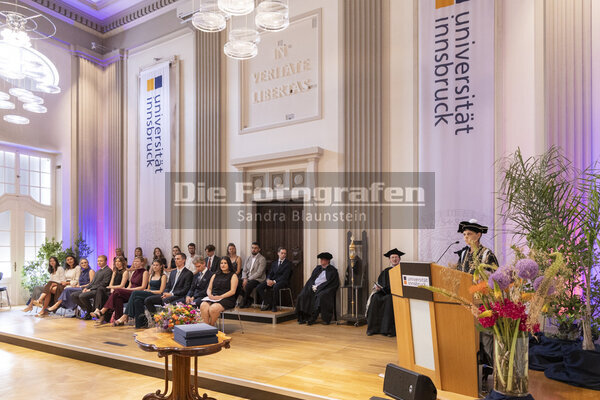 DieFotografen_1021.jpg DieFotografen_1021.jpg