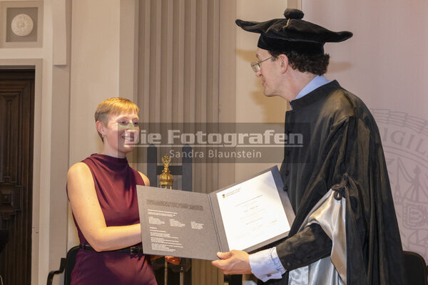 DieFotografen_1064.jpg DieFotografen_1064.jpg
