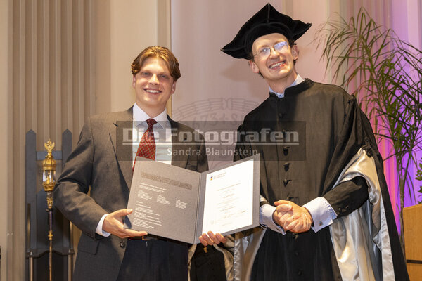DieFotografen_1107.jpg DieFotografen_1107.jpg