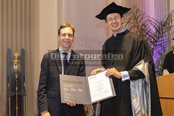 DieFotografen_1119.jpg DieFotografen_1119.jpg