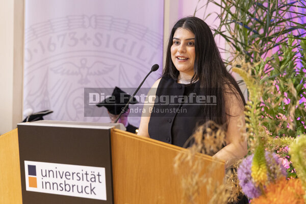 DieFotografen_1122.jpg DieFotografen_1122.jpg