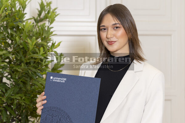 DieFotografen_1170.jpg DieFotografen_1170.jpg