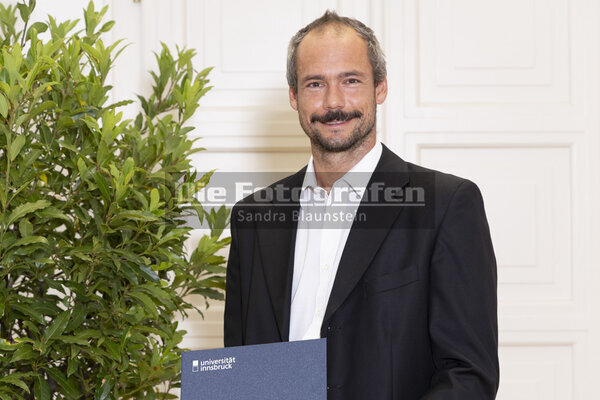 DieFotografen_1209.jpg DieFotografen_1209.jpg