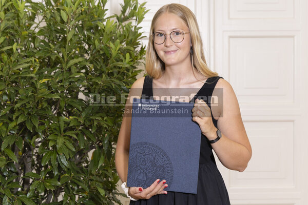 DieFotografen_1299.jpg DieFotografen_1299.jpg