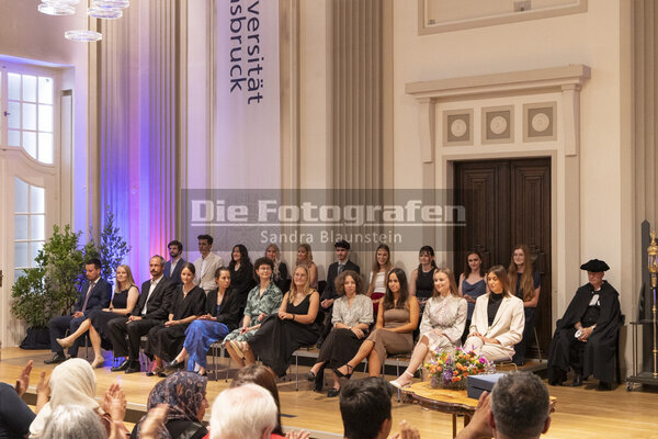 DieFotografen_1320.jpg DieFotografen_1320.jpg