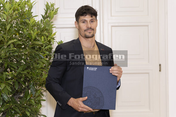 DieFotografen_1550.jpg DieFotografen_1550.jpg