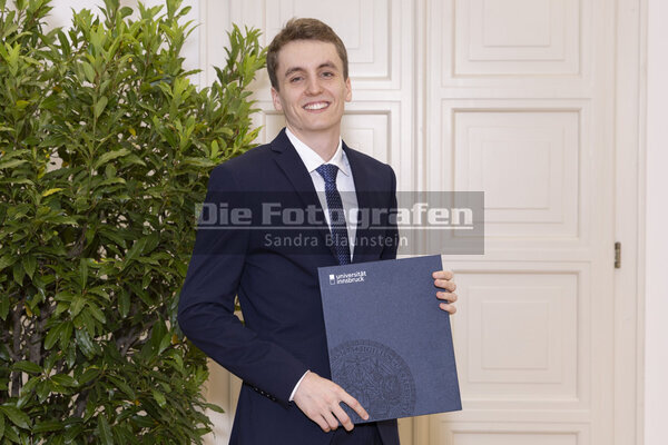 DieFotografen_1565.jpg DieFotografen_1565.jpg