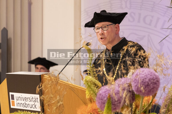 DieFotografen_1630.jpg DieFotografen_1630.jpg