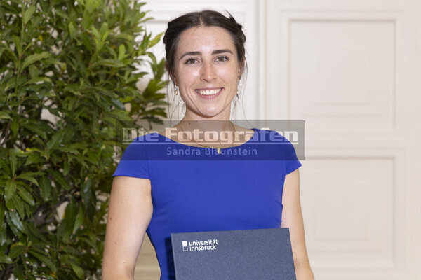 DieFotografen_1819.jpg DieFotografen_1819.jpg