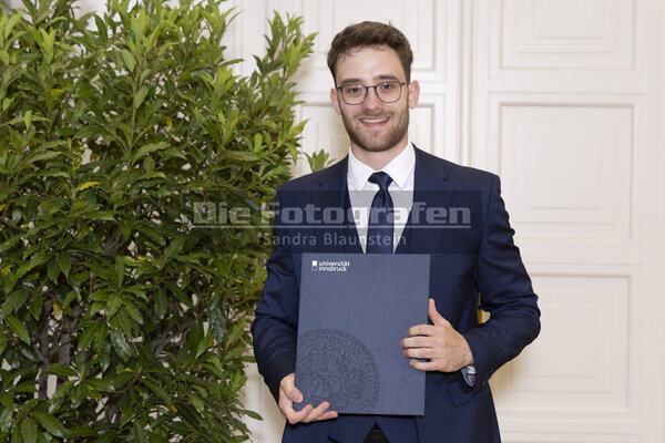 DieFotografen_1837.jpg DieFotografen_1837.jpg
