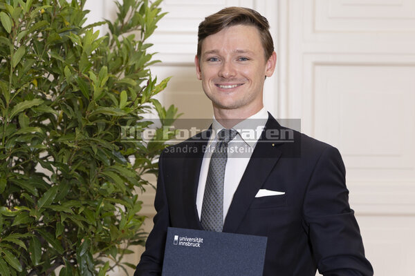 DieFotografen_1846.jpg DieFotografen_1846.jpg