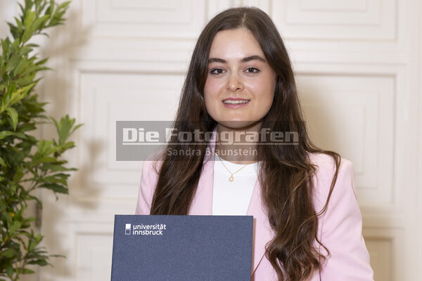 DieFotografen_1854.jpg DieFotografen_1854.jpg