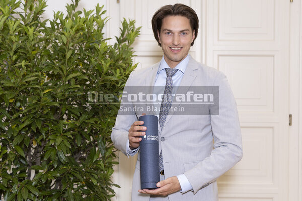 DieFotografen_1862.jpg DieFotografen_1862.jpg