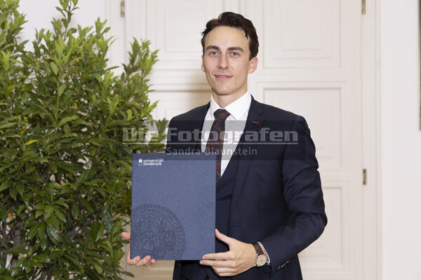DieFotografen_1868.jpg DieFotografen_1868.jpg