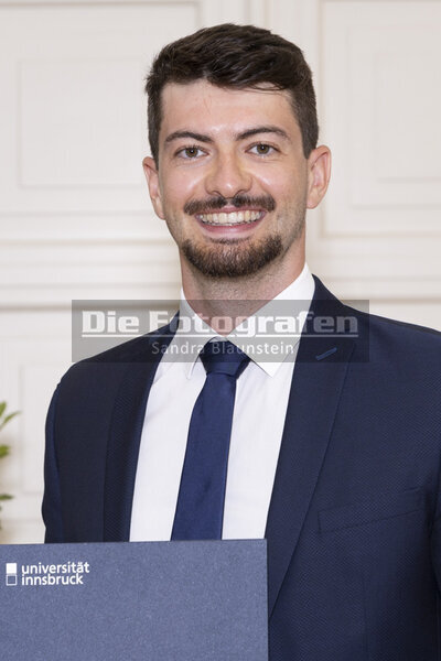DieFotografen_1878.jpg DieFotografen_1878.jpg