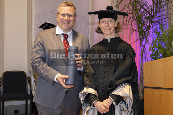 DieFotografen_1948.jpg DieFotografen_1948.jpg
