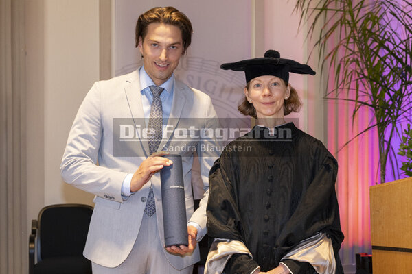 DieFotografen_1954.jpg DieFotografen_1954.jpg