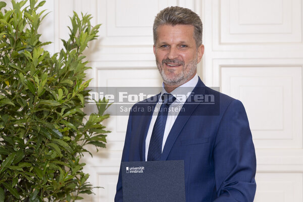DieFotografen_2049.jpg DieFotografen_2049.jpg