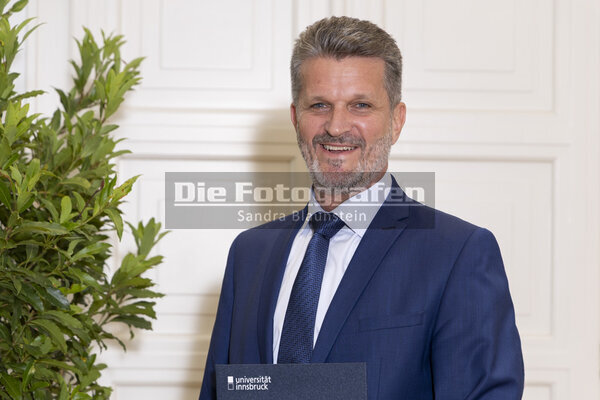 DieFotografen_2051.jpg DieFotografen_2051.jpg