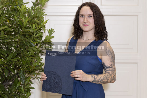 DieFotografen_2075.jpg DieFotografen_2075.jpg