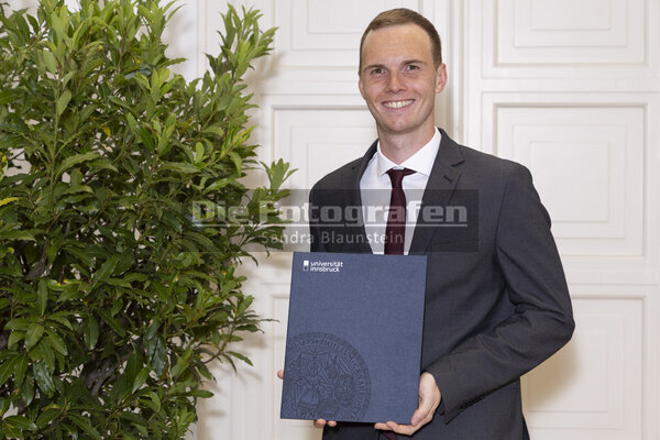 DieFotografen_2083.jpg DieFotografen_2083.jpg