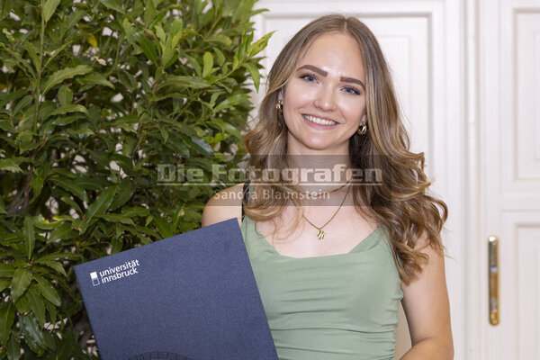 DieFotografen_2101.jpg DieFotografen_2101.jpg