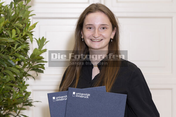 DieFotografen_2112.jpg DieFotografen_2112.jpg