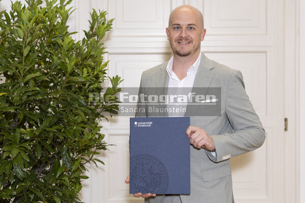 DieFotografen_2151.jpg DieFotografen_2151.jpg